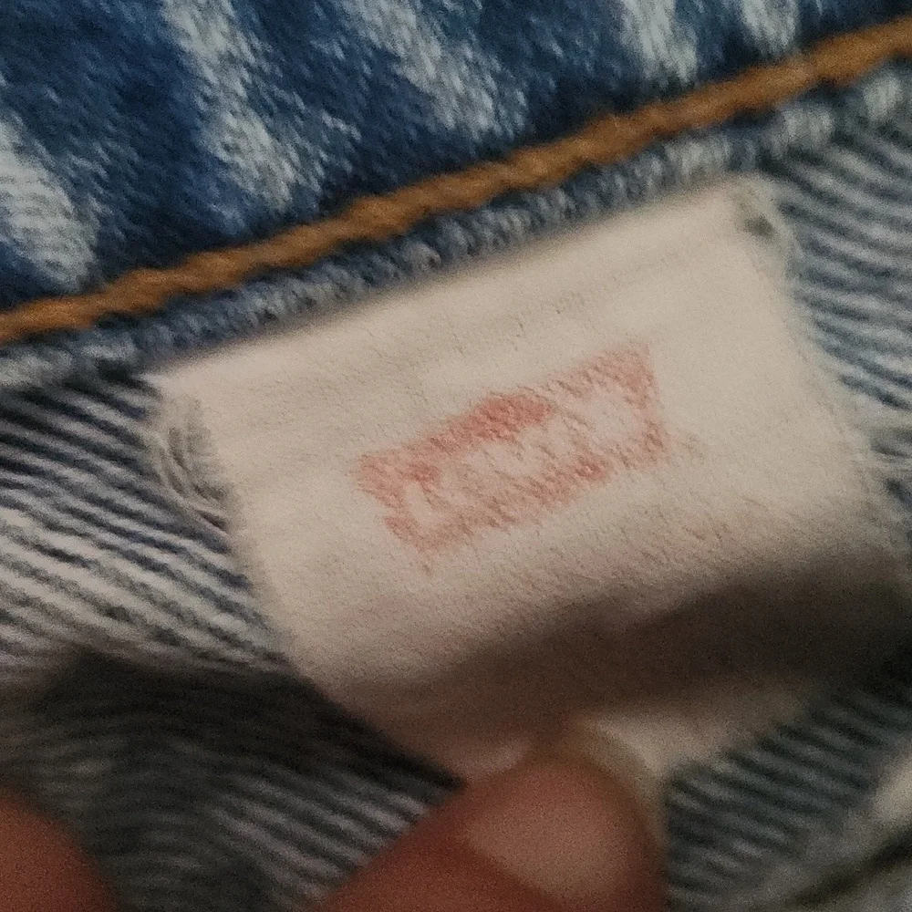 Levi's Lightwash Distressed Jeans Size 40/ 30 Vintage